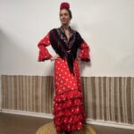MOD. 5 VOLANTES ROJO DE LUNARES CON ENCAJE DE BOLILLO