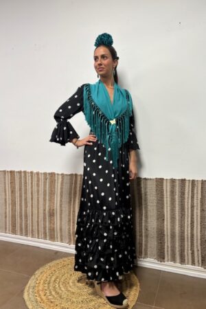 6. MOD. 5 VOLANTES BASICO CON LUNARES, (16 COLORES) 50€